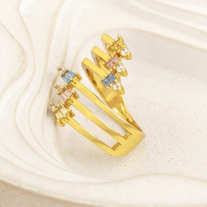 Hợp Thời Trang Punk Claw Hình Dạng Zircon 18K Vàng Mạ Đồng Quyến Rũ Mở Có Thể Điều Chỉnh Nhẫn Cưới Phụ Nữ Cá Tính Đồ Trang Sức Ngón Tay - Product Image 2