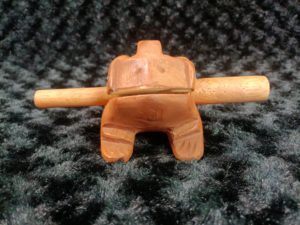 Guiro en bois sculpté à la main, jouet musical thaïlandais porte-bonheur en bois de caoutchouc, son de croaking, décoration d'intérieur, souvenir musical pour enfants, boîte cadeau - Product Image 3