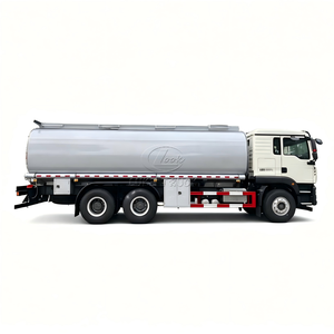 Châssis de transport de marchandises multiples disponibles, types de véhicules de transport de marchandises 15-35m³, camion-citerne à huile Sinotruk, camion-citerne automatique, prix du véhicule - Product Image 1