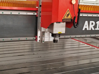 Routeur CNC 4 axes CNC AR1325 routeur Machine lourde avec axe rotatif 3d Sculpture gravure sculpture Machine de découpe