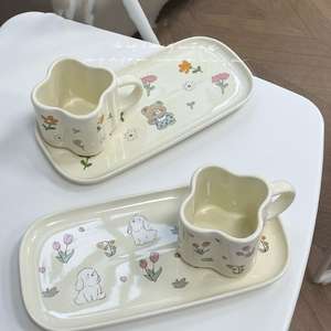 Juego de Taza y Platillo de Porcelana con Diseño de Animalitos de Dibujos Animados, Estilo Coreano, Apto para Lavavajillas y Microondas, Reutilizable para Desayuno y Postre - Product Image 3