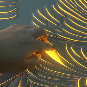 具有防水功能的现代白色皮革雕花墙板刺绣设计 - Product Image 4