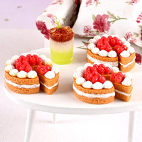 Miniature de gâteau aux fruits simulé pour maison de poupée, modèle de jouet alimentaire miniature, accessoires de photographie