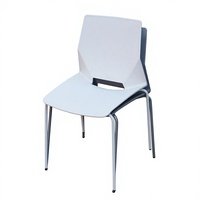 Chaise de salle à manger moderne avec structure en métal et coque en plastique pour salon et appartement