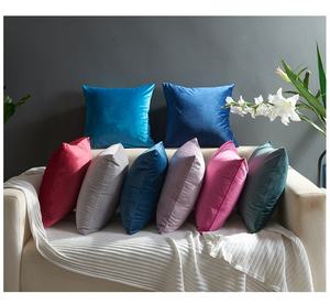 بسعر الجملة رخيص 45*45 مربع متعدد الألوان سائب بلون سادة سادة سادة غطاء وسائد رمي مخملية - Product Image 4