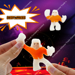 Nouvelle conception Figurine monstre super-héros extensible petite taille Jouet capsule en TPR Monstres extensibles et compressibles pour enfants - Product Image 4
