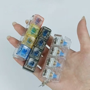 Nhựa <span class=keywords><strong>Keychain</strong></span> căng thẳng giảm đồ chơi cơ khí chuyển đổi bàn phím Tetris sáng tạo móc chìa khóa với ánh sáng LED - Product Image 1