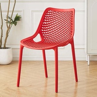 Chaise en plastique en gros pour l'extérieur, idéale pour la maison, le bureau, l'appartement, la location et la restauration