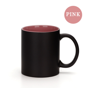 Taza <span class=keywords><strong>de</strong></span> cerámica negra mate con interior amarillo esmaltado, cuerpo recto, para café, sublimación, lisa, <span class=keywords><strong>de</strong></span> gres, para empresas, suministros <span class=keywords><strong>de</strong></span> oficina, gremio. - Product Image 4
