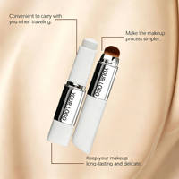 Stick de fond de teint correcteur crème longue tenue haute couvrance anti-bavures avec pinceau intégré