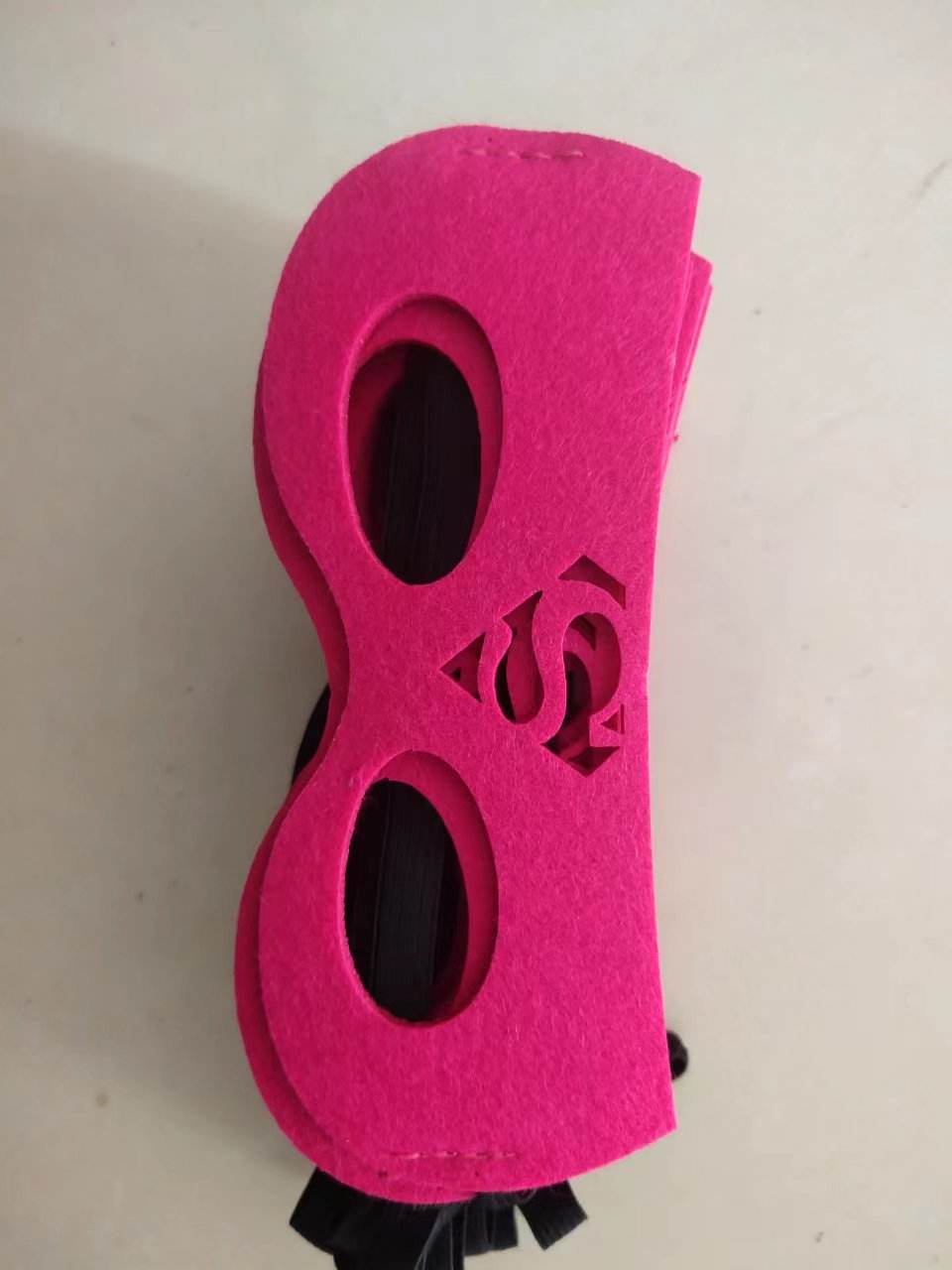 Superman évidée rose rouge