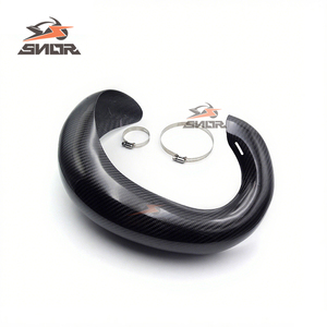 SNOR <span class=keywords><strong>2</strong></span> <span class=keywords><strong>temps</strong></span> Dirt Bike pièces en Fiber de carbone CE03 couvercle d'échappement Protection pour Hengjian Z300 pour tuyau d'échappement <span class=keywords><strong>Ktm</strong></span> - Product Image 1