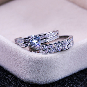 Anello Quadrato per Donne, Gioiello Elegante e Scintillante, Vendita all'Ingrosso - Product Image 4