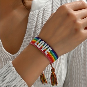 Nueva Pulsera Bordada con Letras de <span class=keywords><strong>Amor</strong></span>, Hecha a Mano, Arcoíris, <span class=keywords><strong>Amistad</strong></span>, Orgullo <span class=keywords><strong>Gay</strong></span>, con Borlas - Product Image 3