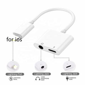 2 in 1 Adapter Earphone Audio Music Charger Adapter for iPhone 11 pro iphone 7 5s 6 6s for USB Cable <span class=keywords><strong>3</strong></span>.5mm Jack headset adapter - Product Image 2