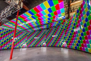 Трехмерный светодиодный матричный дисплей VFX 3D VR XR для студийной видеосъемки, HD P2.6, внутренний СВЕТОДИОДНЫЙ экран vr для студийной съемки - Product Image 6