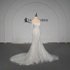 Gt26082-Pz Lace Applique Ball Gown <b>Wedding</b> Dress Sweetheart Neckline Beaded Long Sheer Sleeves Scalloped Hem Chapel Train Ivory - Product Image 2