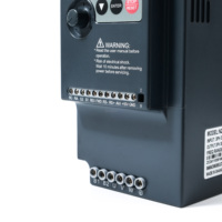 Penggerak AC Satu Fasa NZ200 220V/380V VFD Kecepatan Variabel 0.4-630kW Kontrol Vektor Motor Proteksi Beban Berlebih/Tegangan Berlebih/Kehilangan Fasa CE
