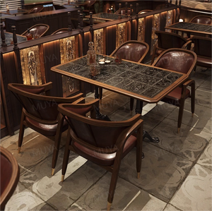 Set di Tavoli e Sedie in Legno Massello Stile Vintage Americano per Ristoranti, Hotel, Sale da Pranzo, Lounge e Caffè - Product Image 2