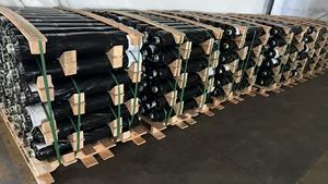 Plástico de Cobertura para Plantas y Vegetales con Protección UV, Negro, 52 Pulgadas de Ancho, 6000 Pies de Largo, 1.1mil/0.9mil de Grosor - Product Image 3