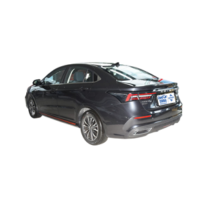 En stock 2023 Chery Arrizo 5 1.5T Turbo CVT Automatique Essence Berline Conduite à Gauche avec Sièges en Cuir et Barres de Toit en Alliage d'Aluminium pour l'Exportation - Product Image 2
