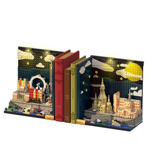 ปารีสสกายไลน์ bookend 028009ของเล่นพลาสติกไฟ LED, โมเดลหอไอเฟล Notre Dame สถาปัตยกรรมสำหรับโต๊ะในบ้าน - Product Image 5