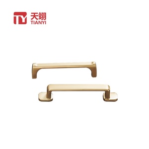 Hot-Selling Zinc Alloy <b>Pull</b> Handles Modern Design Durable Easy Installation Furniture Hardware Accessories for Bedroom Dresser - Product Image 1