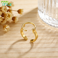 Bague ouverte double couche avec détail boule, plaqué or 18 carats, en acier inoxydable, réglable, bijoux minimalistes pour femmes et hommes