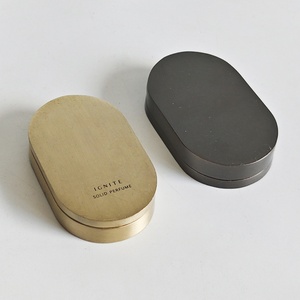 Caja de Aromaterapia Personalizada para Auto, en Edición Limitada, Decoraciones Populares para Autos, Caja de Aromaterapia Dorada en Lata - Product Image 4