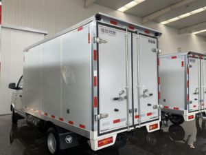 Mini camion agricole léger Cargo Van <span class=keywords><strong>Acheter</strong></span> de nouvelles pièces de carrosserie de camion à panneau de 40mm Cargo Box Ckd - Product Image 5