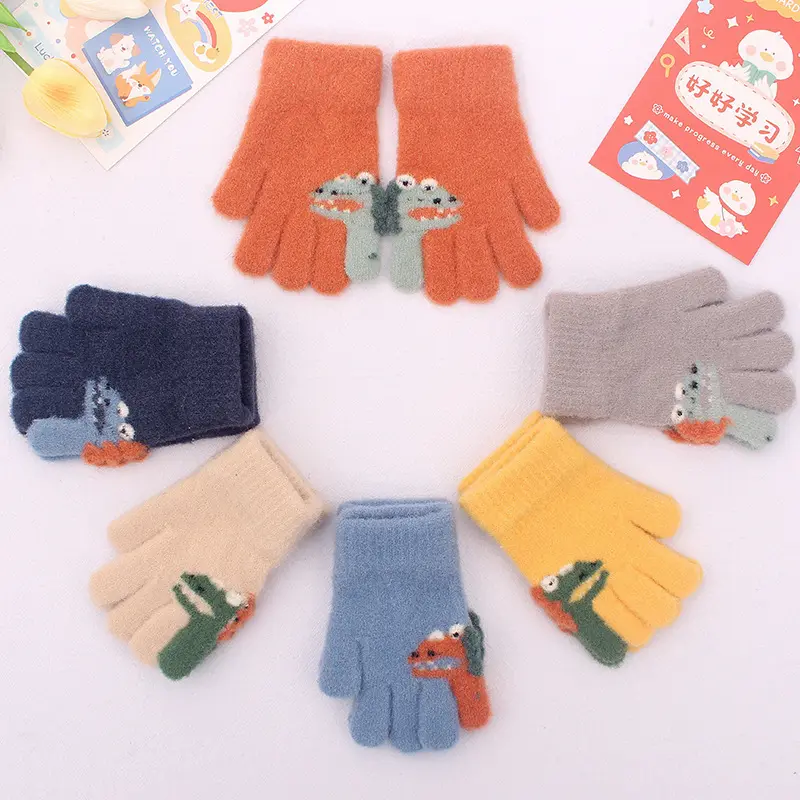 3-5 years Winter warm gloves kids knitting children cartoon animal gloves