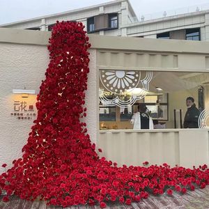 Roses artificielles à tige unique, roses en velours, cascade de fleurs en plastique et soie, haute simulation, accessoires de photographie pour mariage et extérieur - Product Image 4