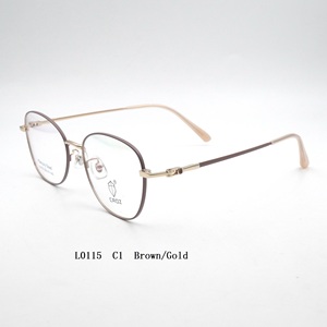 กรอบแว่นตาเมมโมรี่เมทัล L0115 น้ำหนักเบา ทนทาน ทันสมัย ดีไซน์ยืดหยุ่นเพื่อความสบาย - Product Image 4