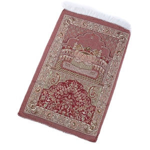 Alfombra de oración tejida de nuevo diseño con bordado de hilo dorado sobre algodón, utilizada para el culto para mayor comodidad y estilo. - Product Image 1