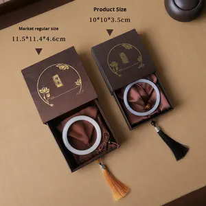 Caja <span class=keywords><strong>de</strong></span> embalaje <span class=keywords><strong>de</strong></span> pulsera tradicional <span class=keywords><strong>de</strong></span> terciopelo ecológico con borla <span class=keywords><strong>de</strong></span> cinta con diseño <span class=keywords><strong>de</strong></span> estilo <span class=keywords><strong>de</strong></span> cajón para joyería <span class=keywords><strong>de</strong></span> aniversario - Product Image 4