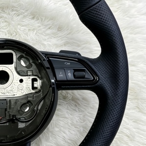 Volant en cuir noir pour <span class=keywords><strong>Audi</strong></span> S1 S4 S5 S7 S8 A3 A4 A5 S3 A6 A1 B9 B8.5 B8 R8 TTRS TTS Q3 <span class=keywords><strong>TT</strong></span> Q5 – Vente Flash - Product Image 4