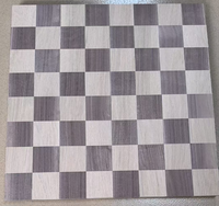 Jeu d'échecs d'échiquier pliant en bois de haute qualité personnalisé avec boîte de couleur basée sur des dessins d'usine