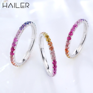 Anillo <span class=keywords><strong>de</strong></span> Eternidad Popular <span class=keywords><strong>de</strong></span> Oro Blanco <span class=keywords><strong>de</strong></span> 14K con Zafiro <span class=keywords><strong>de</strong></span> Laboratorio Arcoíris <span class=keywords><strong>y</strong></span> Diamantes <span class=keywords><strong>Brillantes</strong></span> para Mujer - Product Image 3