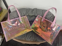 Sacs holographiques Sac fourre-tout en PVC transparent au laser Sac de plage avec logo personnalisé Sac d'expédition avec poignée en PU pour pique-nique