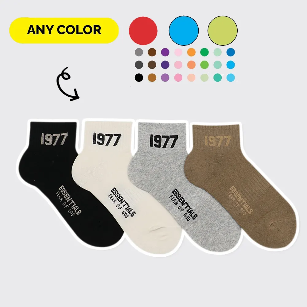 Custom Brand Any Color Logo Socks Cotton Athletic Sport Socks For Woman Unisex Ankle Socks
