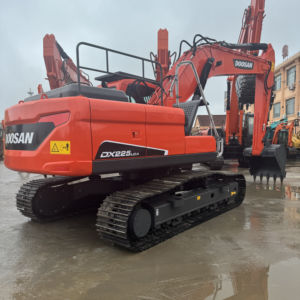 Excavadora sobre orugas <span class=keywords><strong>Doosan</strong></span> Dx225LCA original de 22 toneladas, excavadora hidráulica <span class=keywords><strong>Doosan</strong></span> usada de segunda mano en buenas condiciones a la venta - Product Image 1