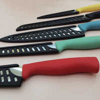 Ensemble de couteaux de cuisine avec manche en plastique coloré, nouveau Design de cuisine avec housse fourreau