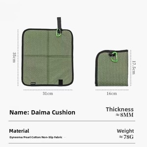 Coussin de siège pliable épaissi pour le camping en plein air, portable, adapté à la randonnée et aux pique-niques, résistant à l'humidité et imperméable, idéal - Product Image 3