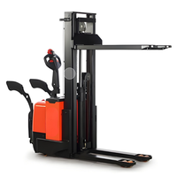 Empileur électrique à double levage 1.5T Lithium-Ion Chaîne de feuilles de 4.5m et bras de protection-Préparateur de commandes de haut niveau sûr pour le restaurant