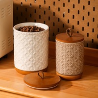 Ensemble de récipients de cuisine modernes et durables, récipients alimentaires avec couvercle en bois, bocaux en céramique personnalisés gravés pour le thé, le café et le sucre