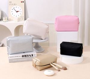 Wholesale Custom Logo Waterproof PU Leather <b>Makeup</b> Bag Large Capacity Travel Toiletry Organizer for Women - Product Image 3