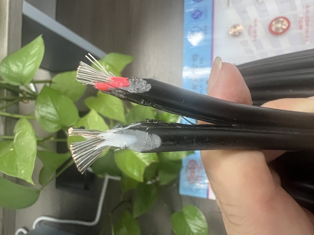 High Quality DC 1500V Twin Core Stranded Solar Cable Tinned 99.997% Copper Conductor XLPO Insulation Size 4mm 6mm