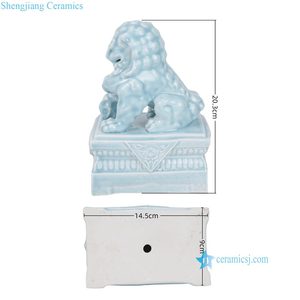 รูปปั้นสิงโตเซรามิกสีฟ้าอ่อน RYXZ20-S สำหรับวางบนโต๊ะ (คู่) - Product Image 3