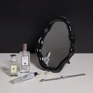 <span class=keywords><strong>Espejo</strong></span> de maquillaje cosmético de escritorio portátil pequeño Nordic Ins, <span class=keywords><strong>espejo</strong></span> de tocador de princesa de mano de alta apariencia para moderno - Product Image 2