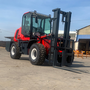 Carretilla elevadora todoterreno y carga de terreno duro, diésel - Product Image 2